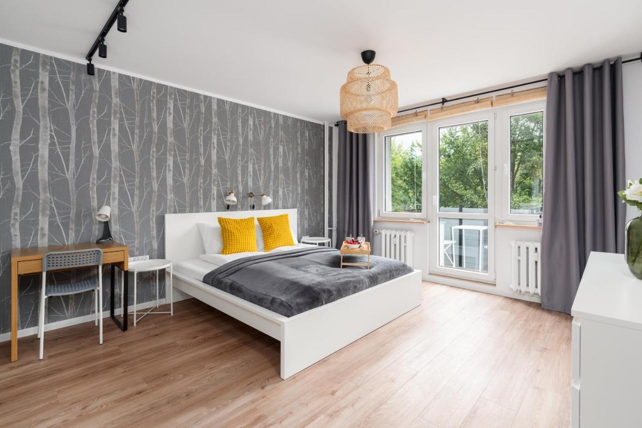 Apartment View With Balcony Winogrady By Renters Posen